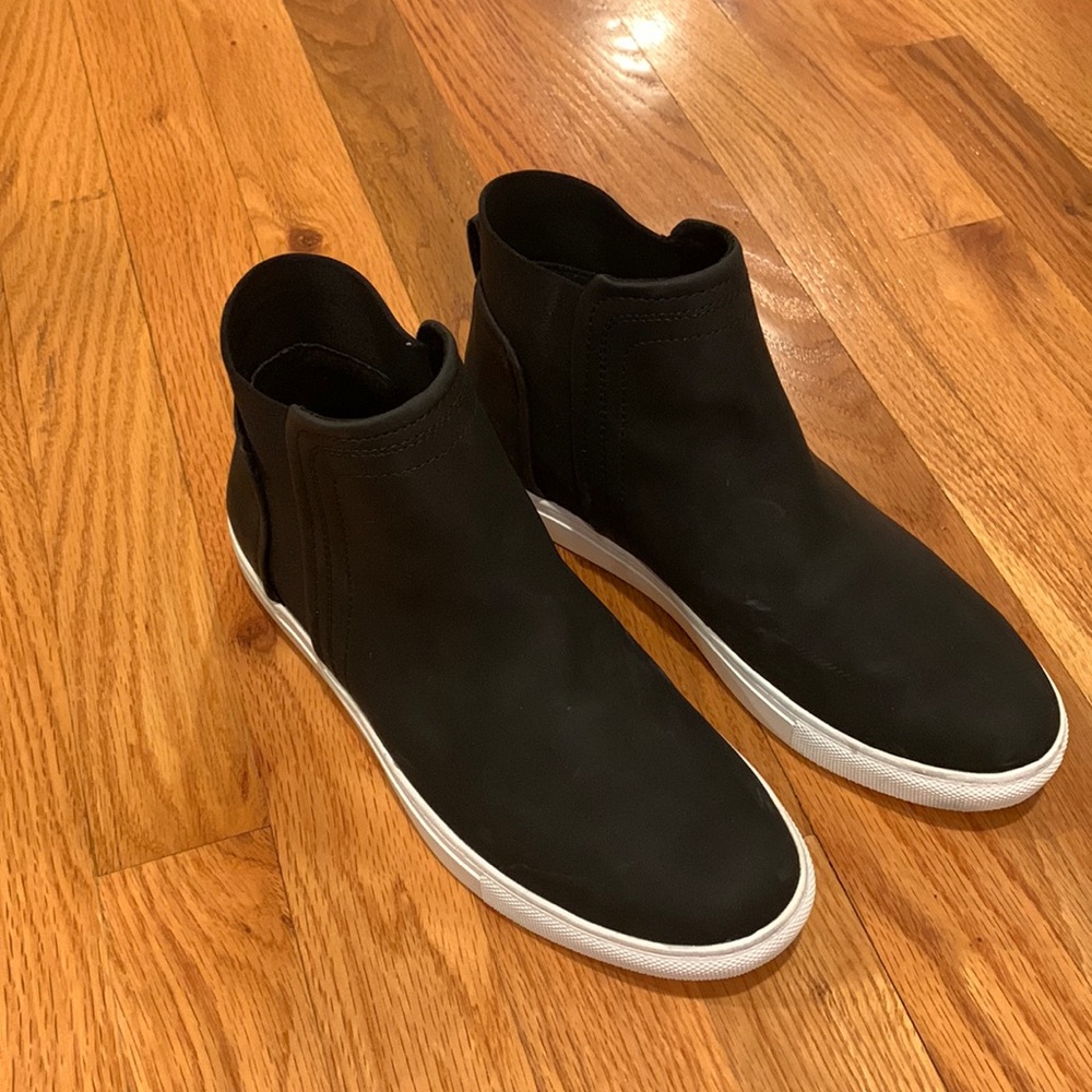 Kenneth Cole Reaction High Tops